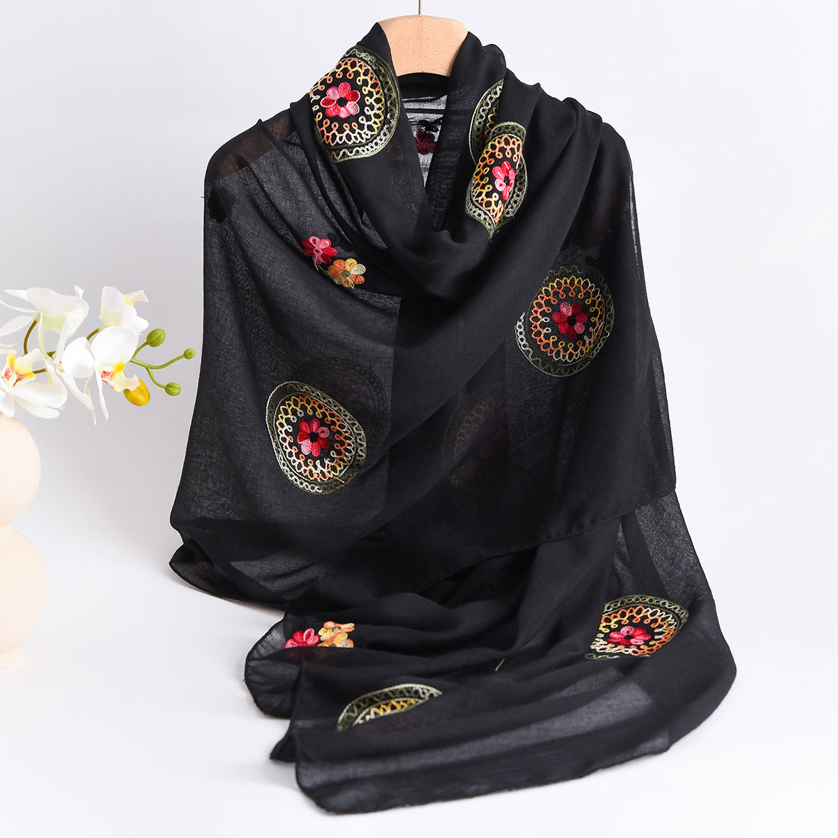 Summer New Lightweight Breatha - огляд і ціна Embroidery Shawl