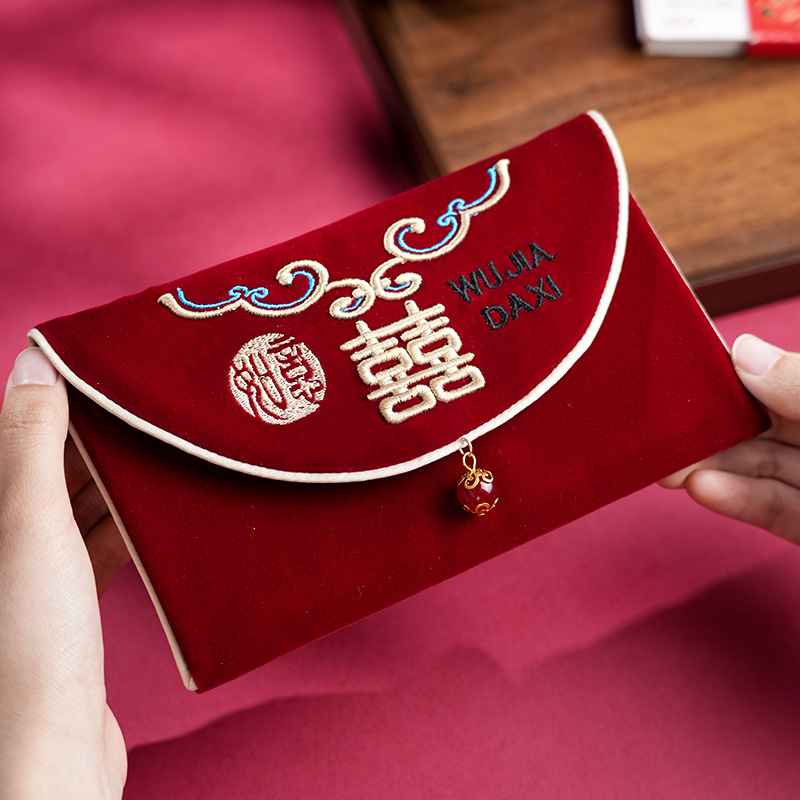 1Pcs Multiple Patterns Wedding - огляд і ціна Embroidery Red