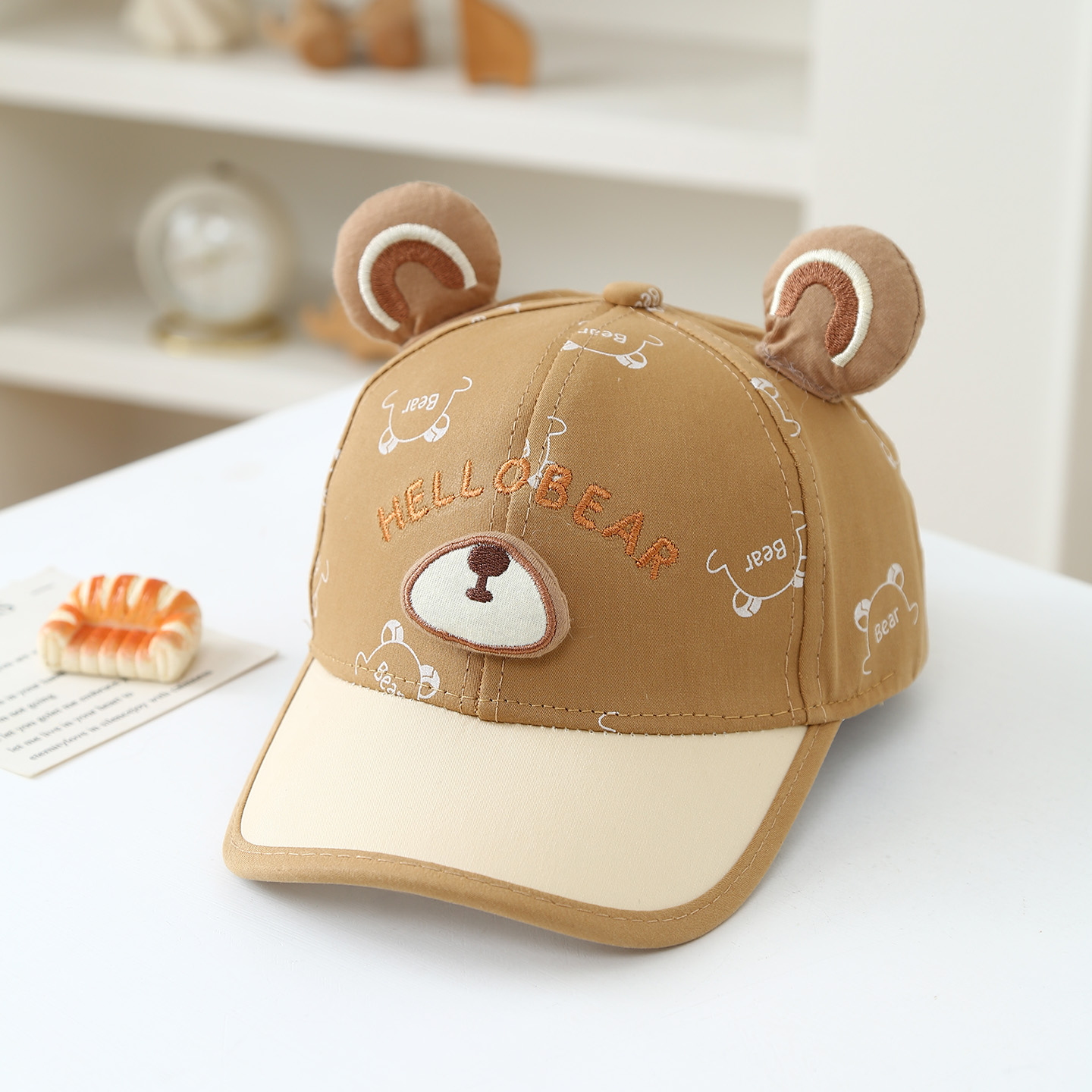 Cartoon embroidered bear child - огляд і ціна Embroidery Shawl