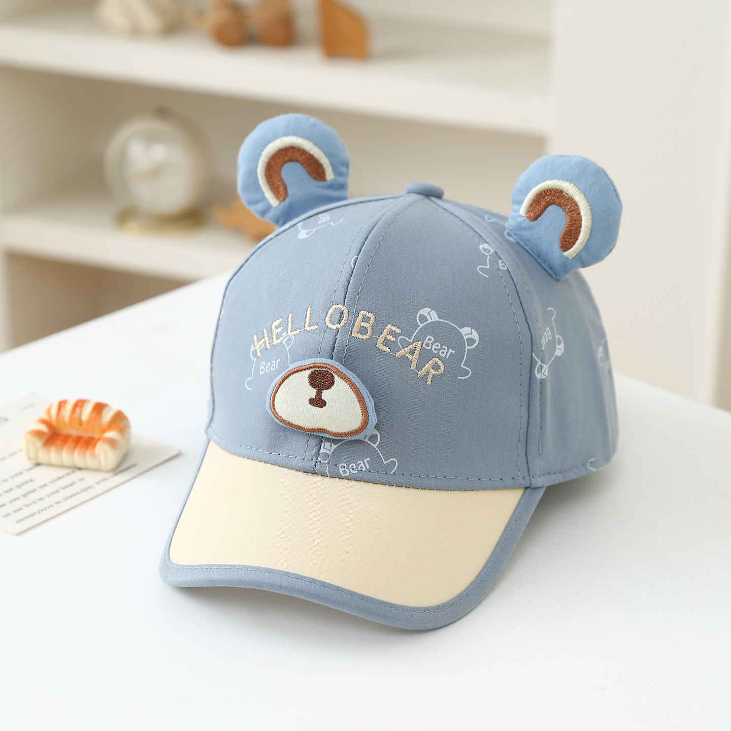 Cartoon embroidered bear child - огляд і ціна Embroidery Shawl