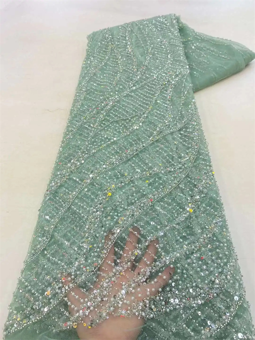 African Sequins Beaded Groom L - огляд і ціна Embroidery Gradient