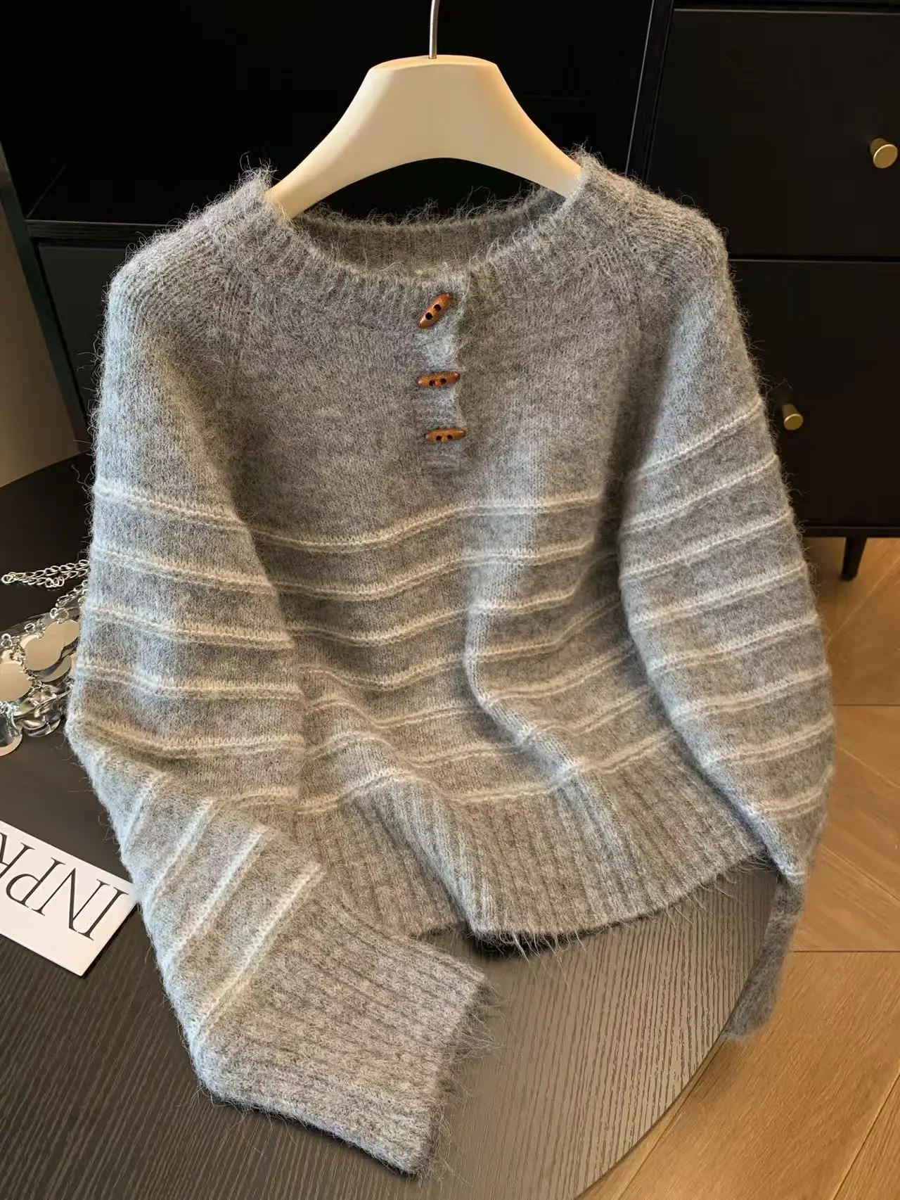 Autumn Winter Women's Striped  - огляд і ціна Embroidery A