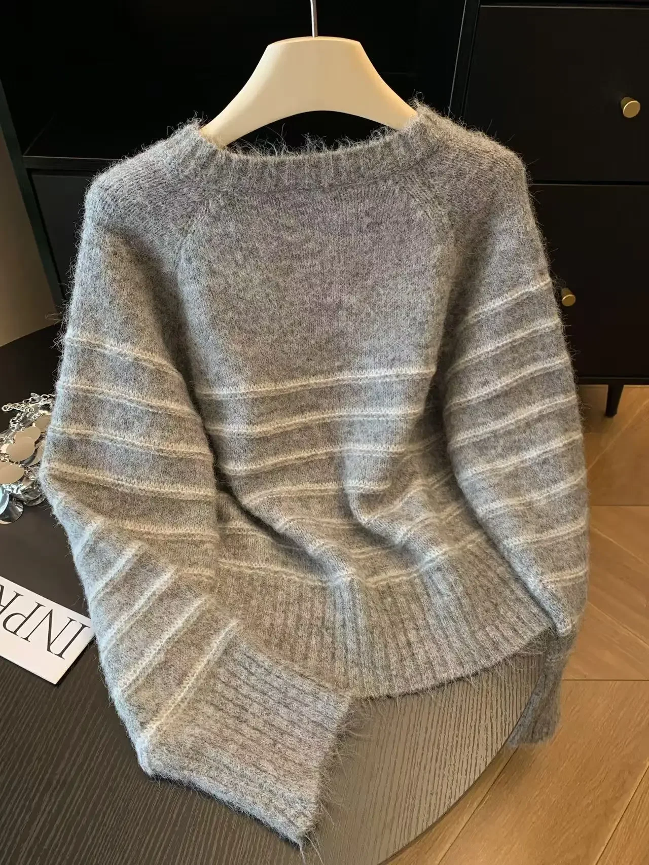 Autumn Winter Women's Striped  - огляд і ціна Embroidery A