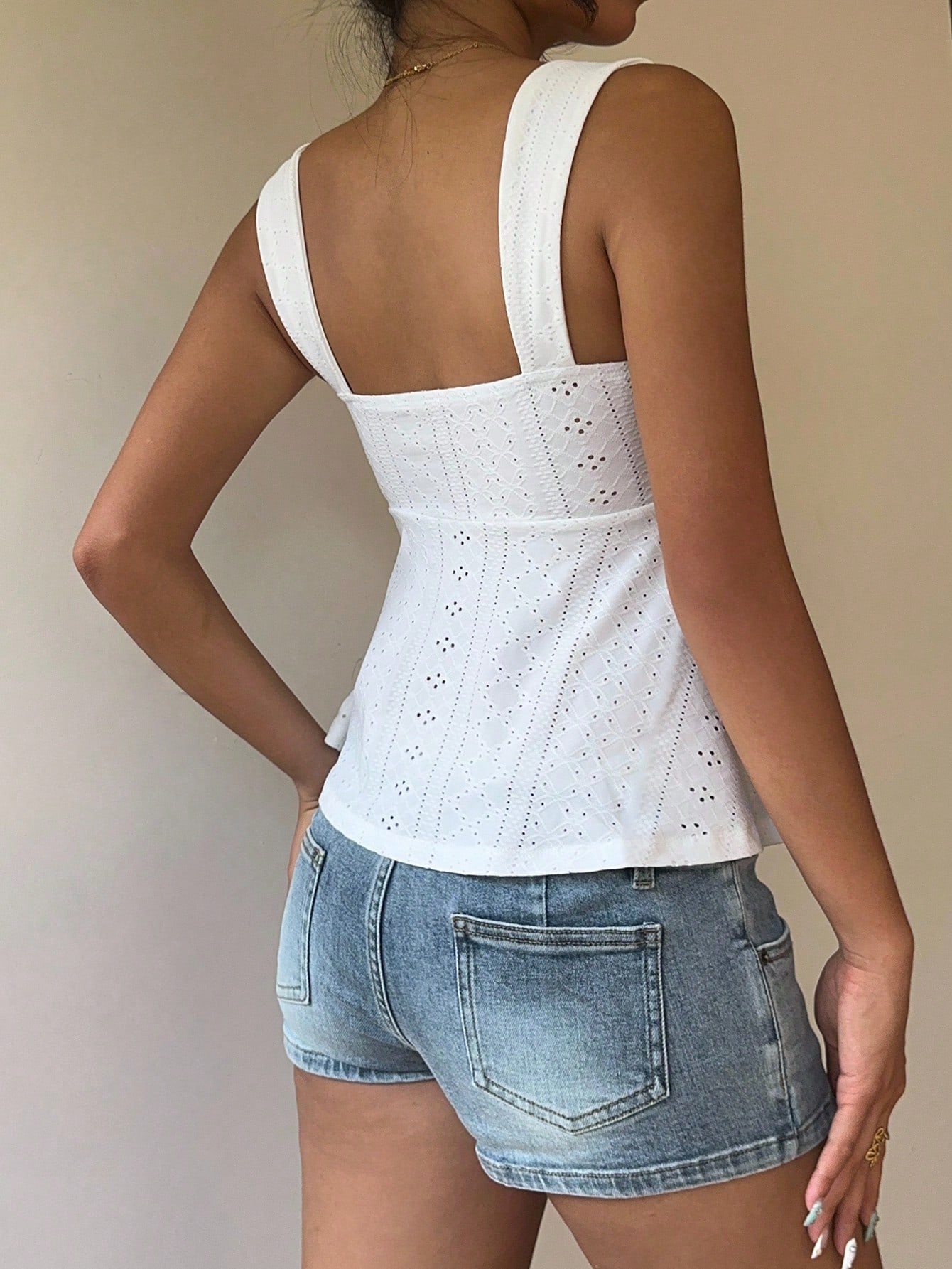 Women Wide Strap Eyelet Embroi - огляд і ціна Embroidery Eyelet
