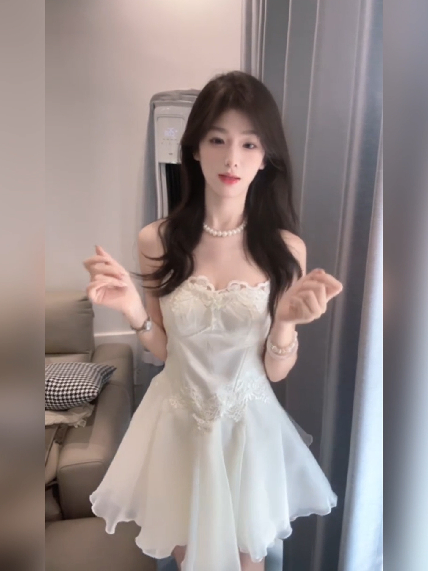 XZY Pure Desire Sweet White La - огляд і ціна Embroidery Love