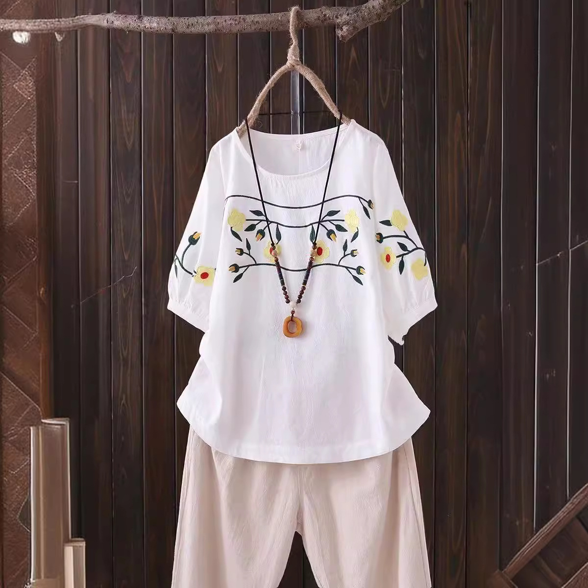 Plus-size Women's Spring and S - огляд і ціна Embroidery On Shirt